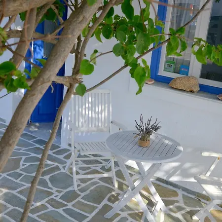 アパート ヴェレタス ルームズ