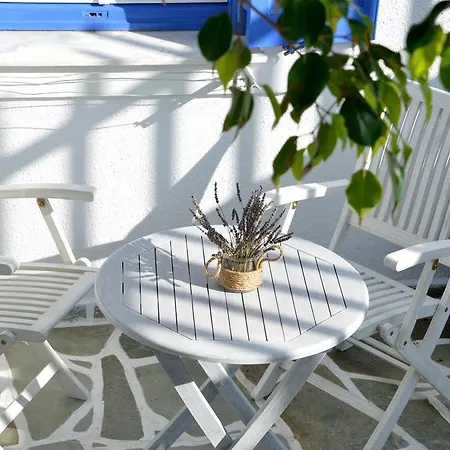 アパート ヴェレタス ルームズ