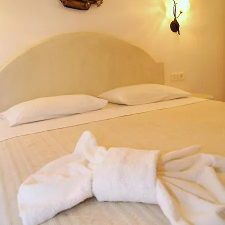 アパート ヴェレタス ルームズ *