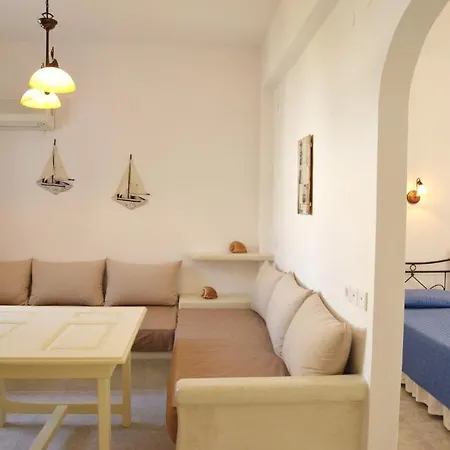 アパート ヴェレタス ルームズ