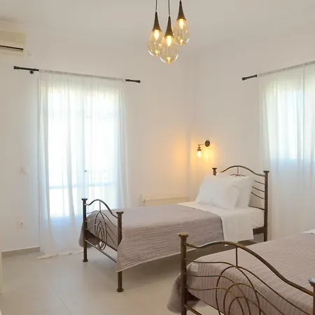 アパート ヴェレタス ルームズ アダマス