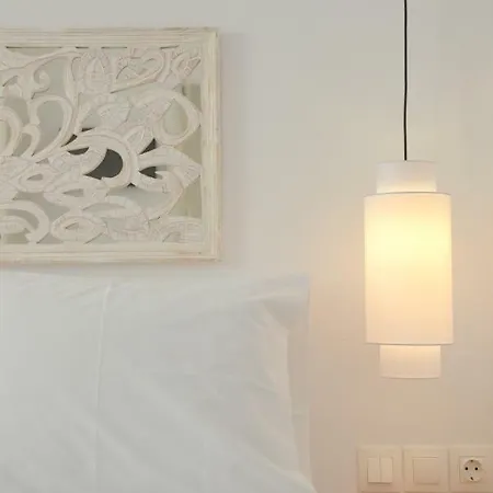 アパート ヴェレタス ルームズ アダマス