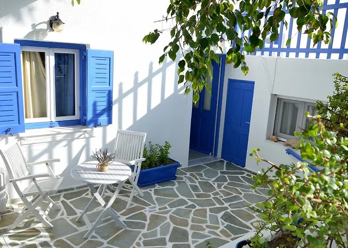 Veletas Adamantas (Milos)